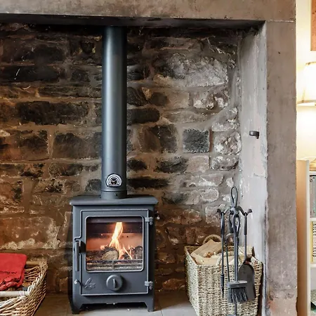 2 Bed In Croglin 83330