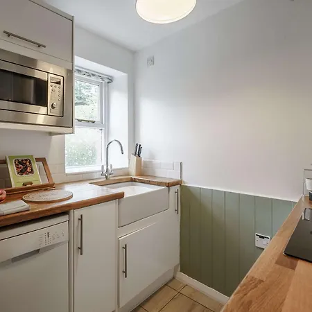 Casa vacanze 2 Bed In Croglin 83330 *