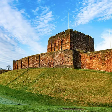 2 Bed In Croglin 83330 *